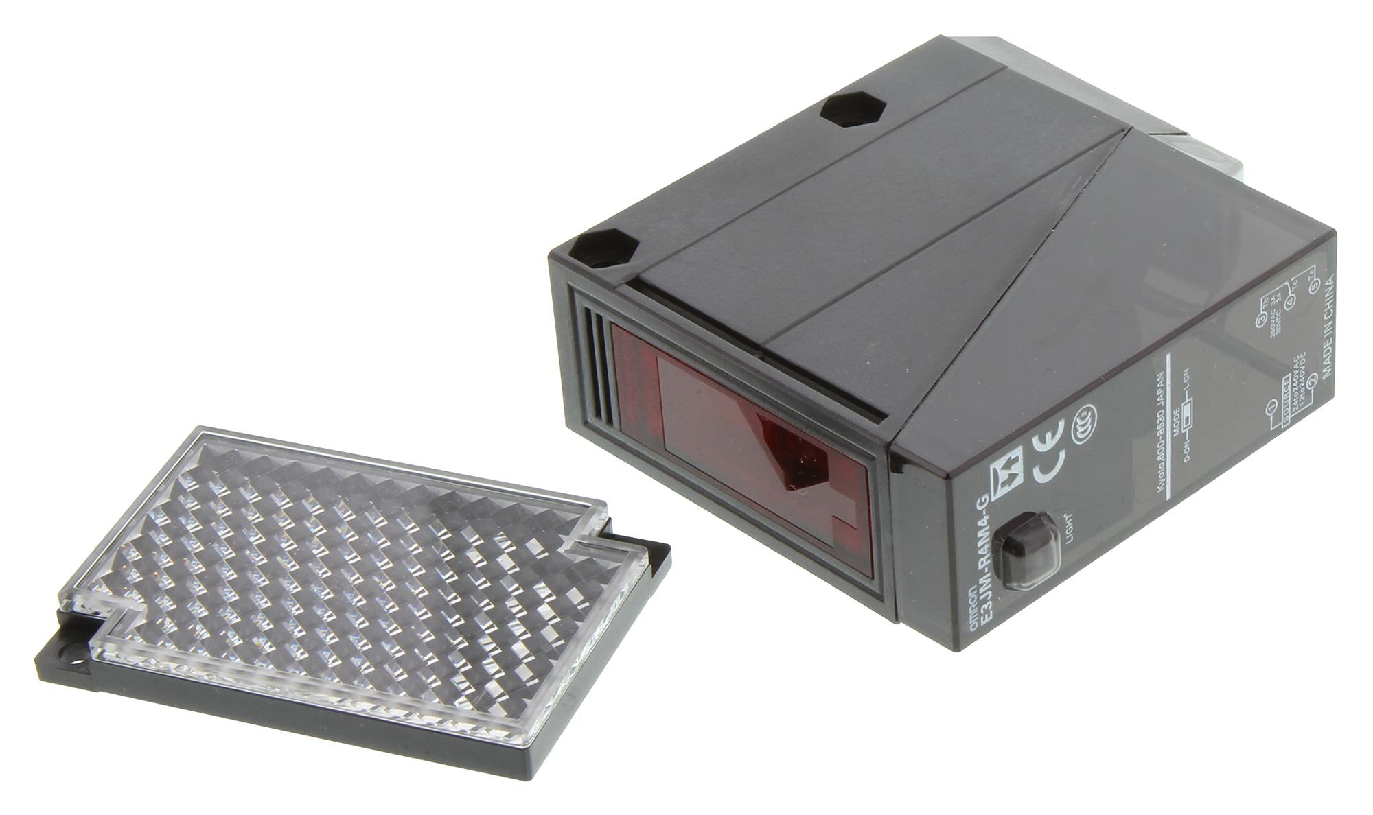 E3JM-R4M4-G PHOTOSWITCH, POL REFLEX OMRON