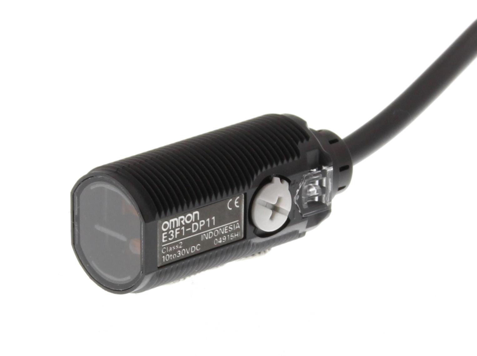 E3F1-DP11 2M PHOTOELECTRIC SENSOR, PNP, 100MM OMRON