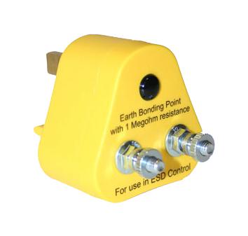 MP005906 ESD EARTH BONDING PLUG, 2 X M5 POST, EU MULTICOMP PRO