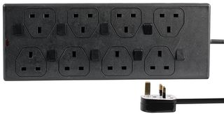 PEL00044 Extension Lead 8g IND SW Blk 1m Pro Elec