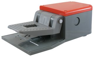 MP016056 - Foot Operated Switch, SPST-NO, SPST-NC, 6 A, 240 V, 138 mm - MULTICOMP PRO